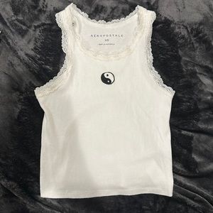 Aeropostale Yin-Yang White Crop Top